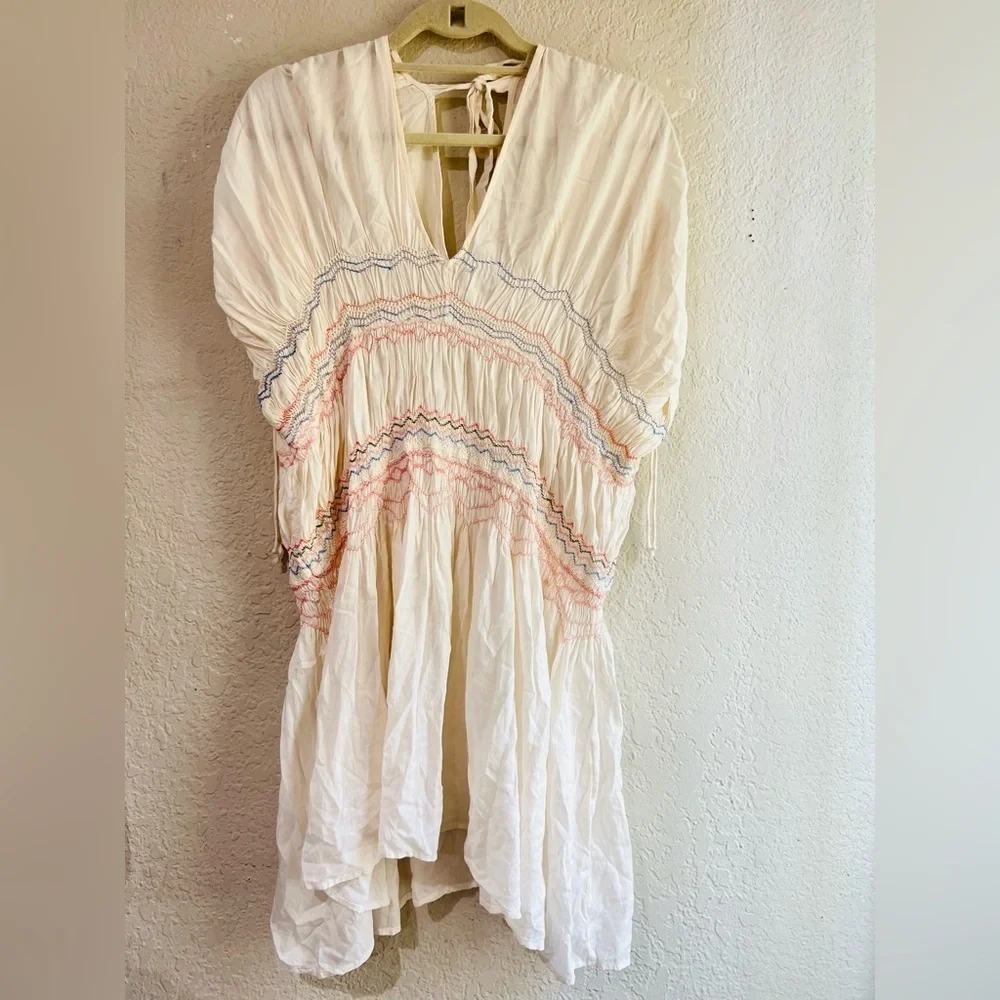 Free People Embroidered dress has peasant-style romantic, vintage-inspired Sz S